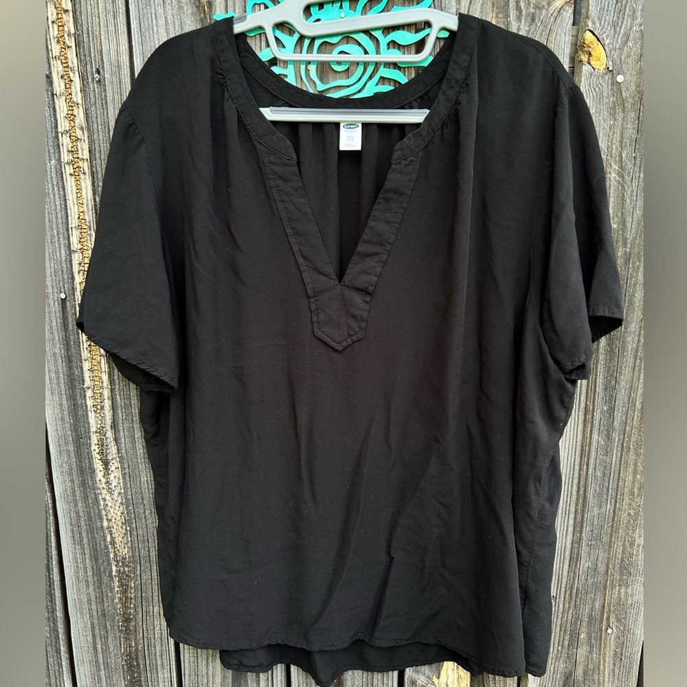 Old Navy Black Rayon Blouse